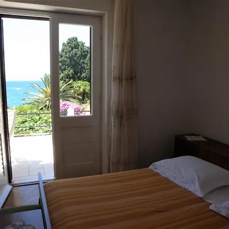 Apartment Danijela - Sea View