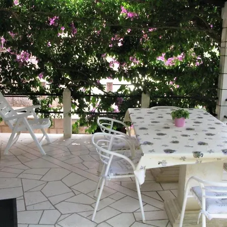 Apartment Danijela - Sea View Apartamento *